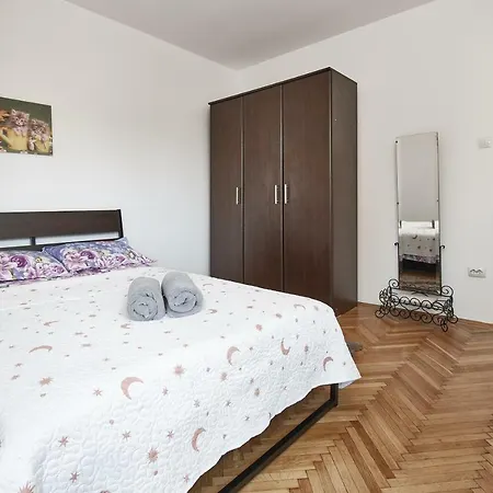 Lägenhet Universitate Studio Bukarest